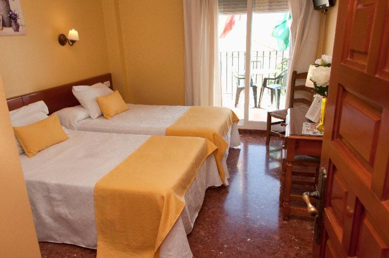 Hotel Romerito Málaga Szoba fotó