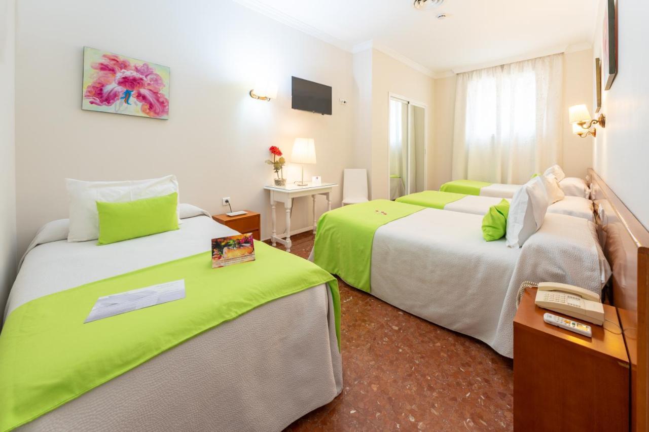 Hotel Romerito Málaga Kültér fotó