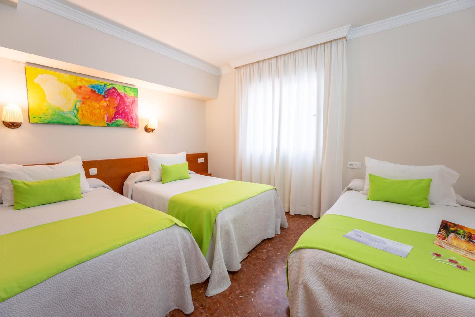 Hotel Romerito Málaga Kültér fotó