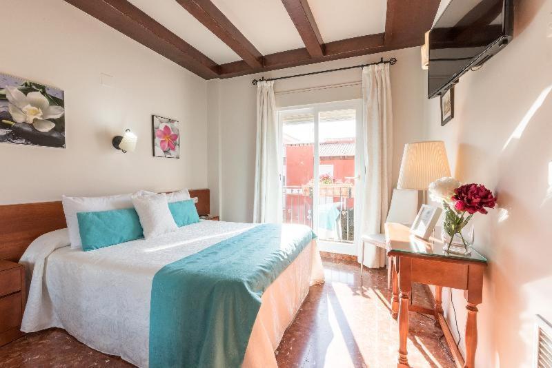 Hotel Romerito Málaga Szoba fotó