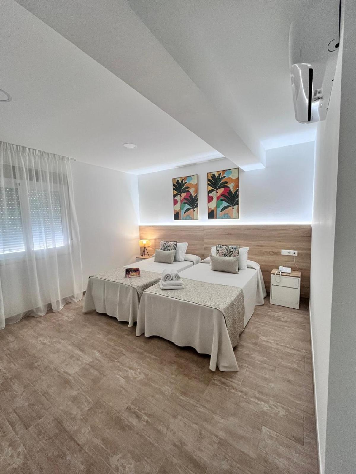 Hotel Romerito Málaga Kültér fotó